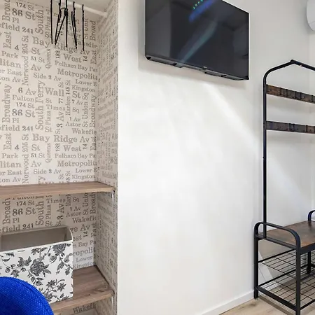 - Mini For Solo Travellers דירה *